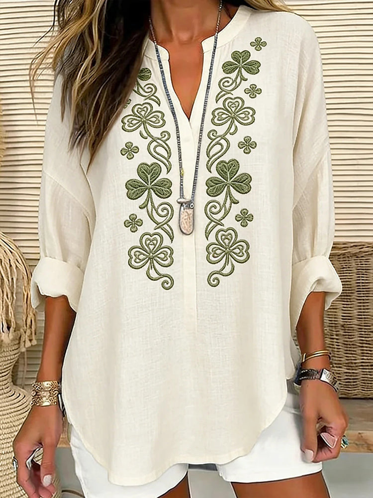 OndineStudios Women's St. Patrick's Day Shamrock Pattern V-neck T-shirt