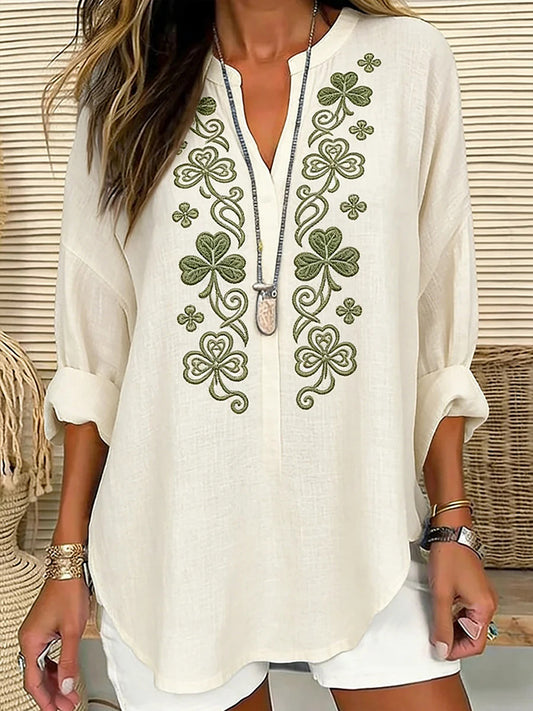 OndineStudios Women's St. Patrick's Day Shamrock Pattern V-neck T-shirt