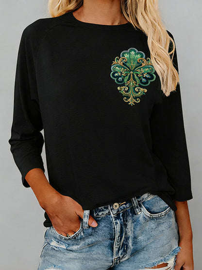 OndineStudios Women's St. Patrick's Day Shamrock Print Crew Neck T-shirt